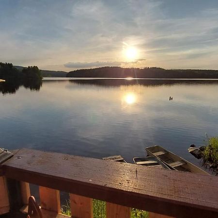 Apartman G4 Maty Frymburk Exteriér fotografie