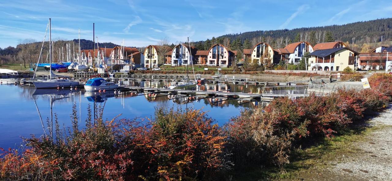 Apartman G4 Maty Frymburk Exteriér fotografie