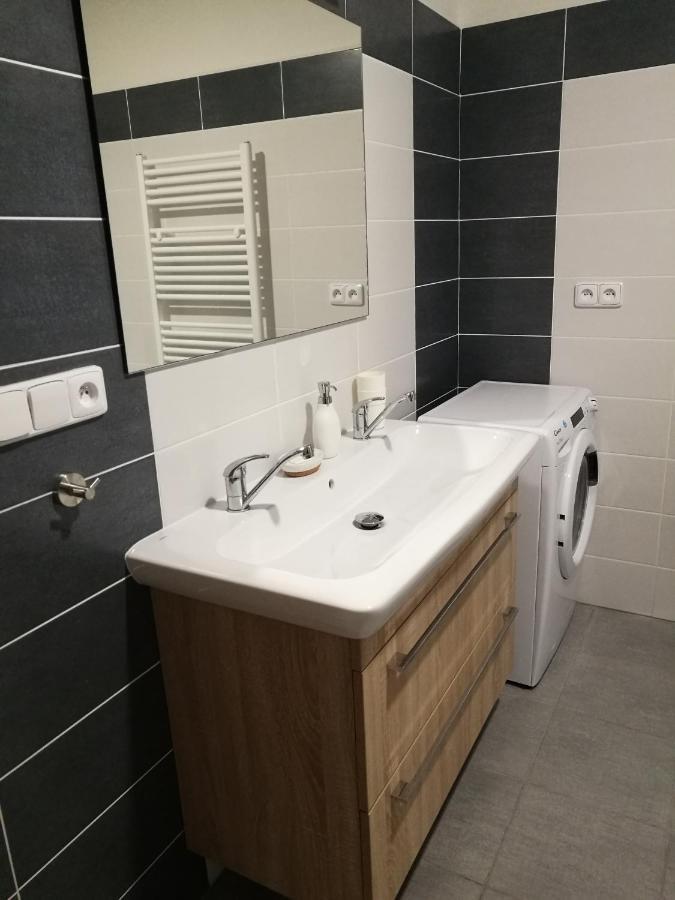 Apartman G4 Maty Frymburk Exteriér fotografie